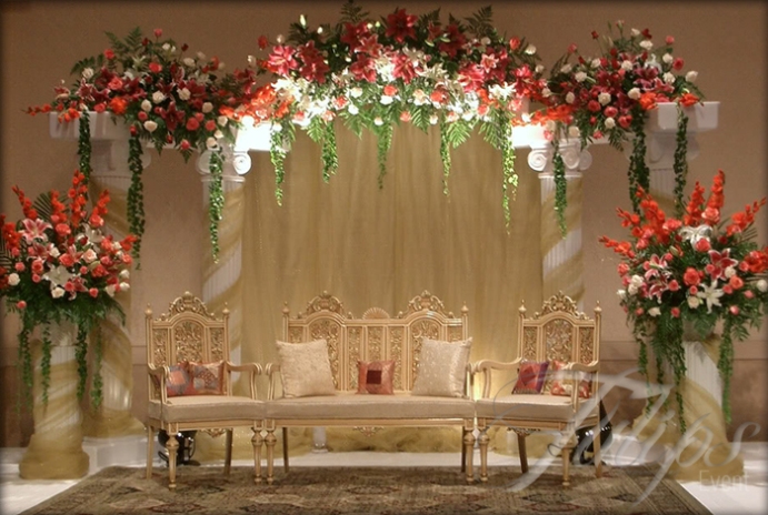 Best Pakistani wedding stage decoration ideas