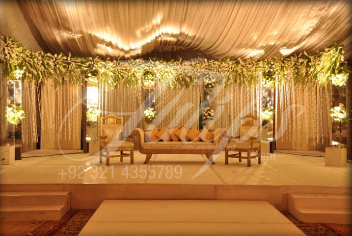Best Creative pakistani wedding stage decoration pictures